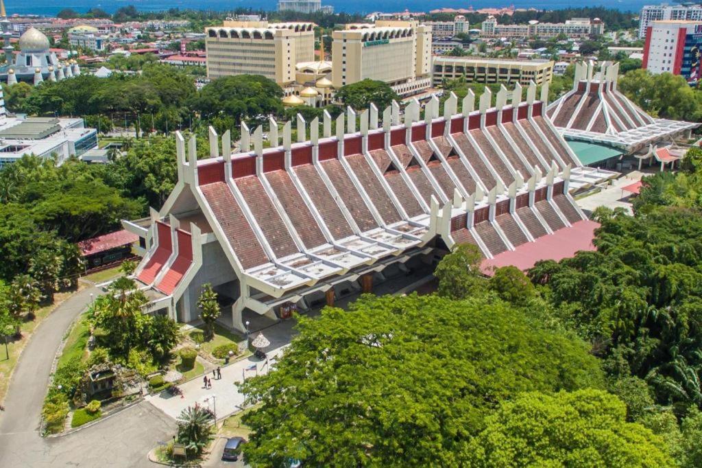 โรงแรมเอมิเนนท์ โกตาคินาบาลู ภายนอก รูปภาพ